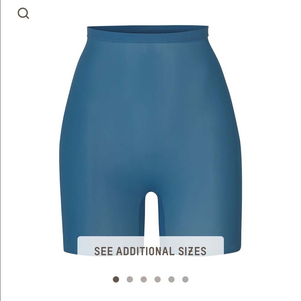 NWT SKIMS Jelly Sheer shorts Ocean M